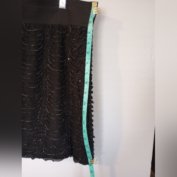 Black XL ruffle sparkly sequined goth pull-on skirt with elastic waistband - Picture 6 of 7